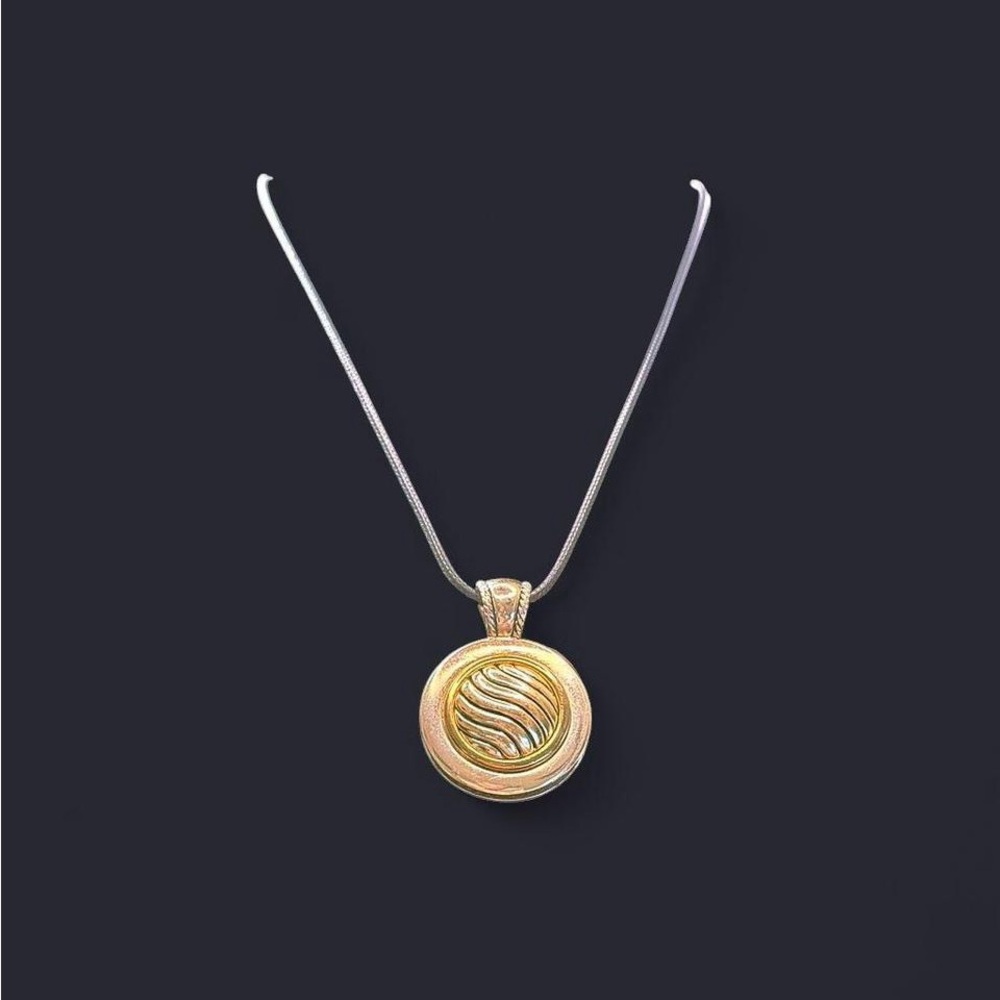 Vintage Two-Tone Swirl Cable Pendant - Designer Style